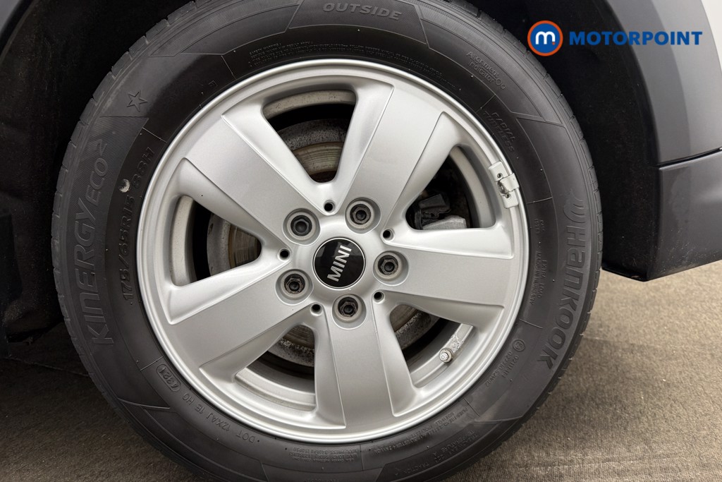 Mini Hatchback Cooper Classic Manual Petrol Hatchback - Stock Number (1614635) - 13th supplementary image