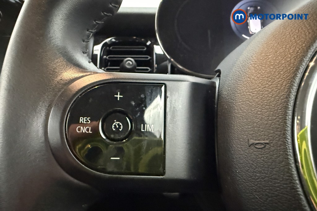 Mini Hatchback Cooper Classic Manual Petrol Hatchback - Stock Number (1614635) - 14th supplementary image