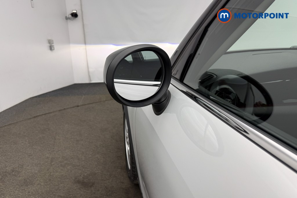 Mini Hatchback Cooper Classic Manual Petrol Hatchback - Stock Number (1614635) - 28th supplementary image