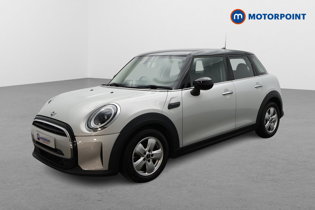 Mini Hatchback Cooper Classic Manual Petrol Hatchback - Stock Number (1614635) - Passenger side front corner