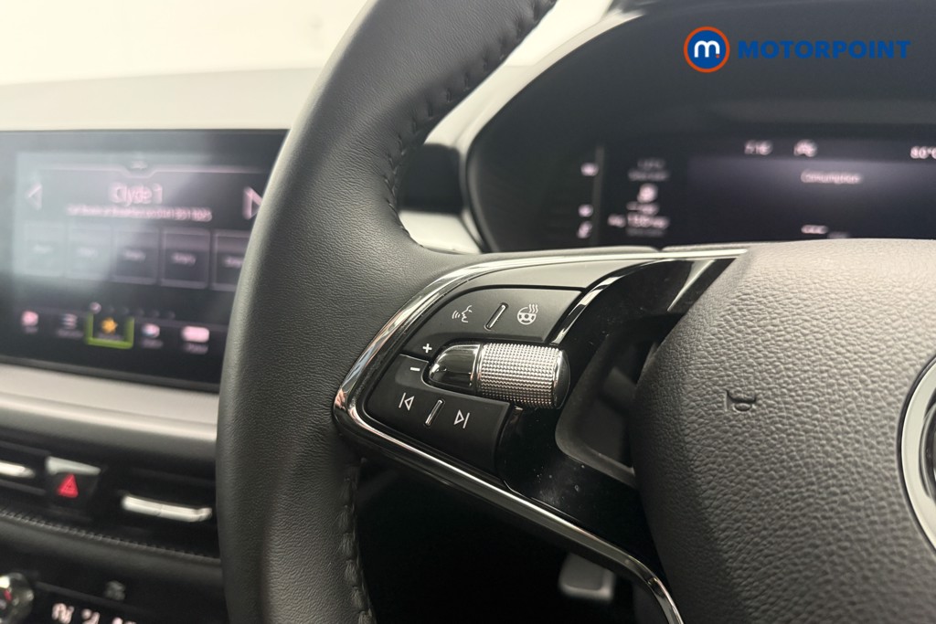 Skoda Fabia Colour Edition Manual Petrol Hatchback - Stock Number (1614638) - 7th supplementary image