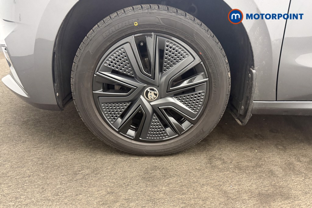 Skoda Fabia Colour Edition Manual Petrol Hatchback - Stock Number (1614638) - 21st supplementary image