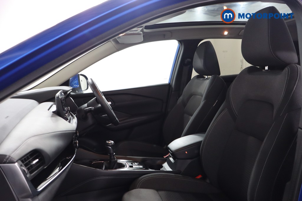 Nissan Qashqai Premiere Edition Manual Petrol SUV - Stock Number (1614642) - 19th supplementary image