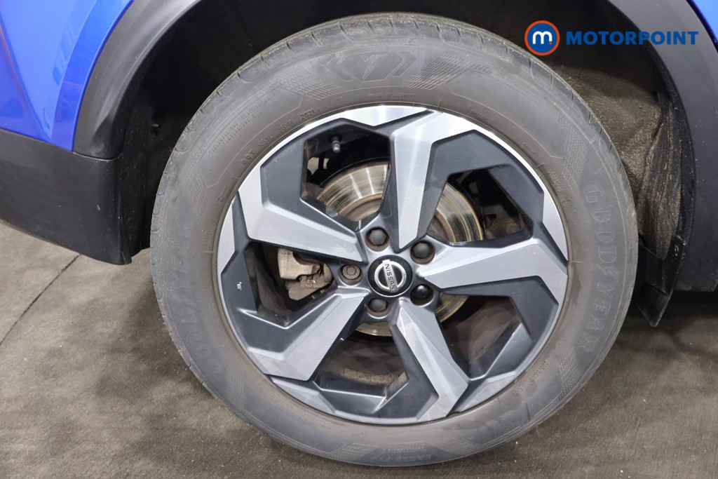 Nissan Qashqai Premiere Edition Manual Petrol SUV - Stock Number (1614642) - 26th supplementary image