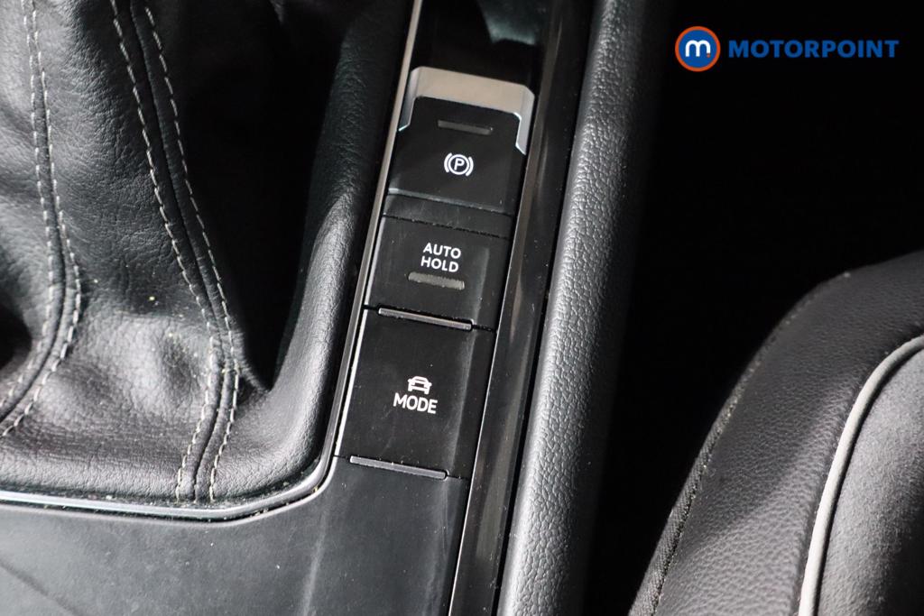 Volkswagen Tiguan R-Line Automatic Petrol Plug-In Hybrid SUV - Stock Number (1614660) - 15th supplementary image