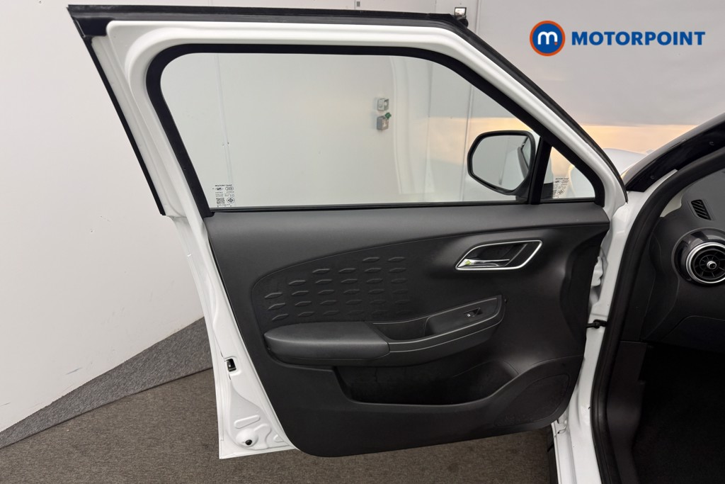 Mg Motor Uk MG3 Excite Manual Petrol Hatchback - Stock Number (1614765) - 4th supplementary image