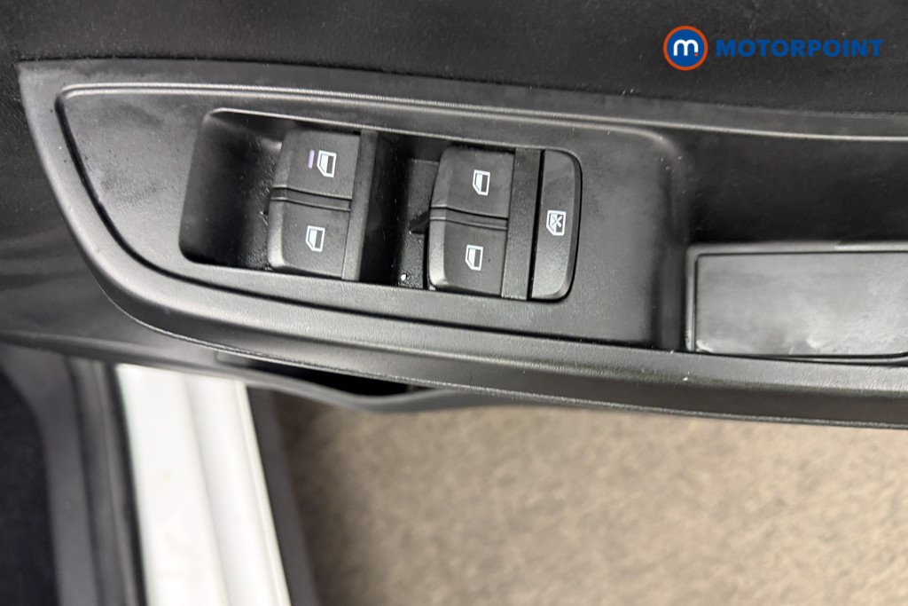 Mg Motor Uk MG3 Excite Manual Petrol Hatchback - Stock Number (1614765) - 18th supplementary image