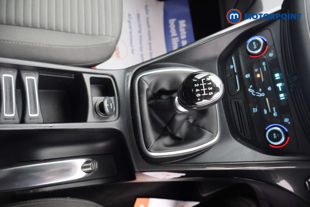 Ford C-Max Titanium Manual Petrol People Carrier - Stock Number (1615023) - 9th supplementary image