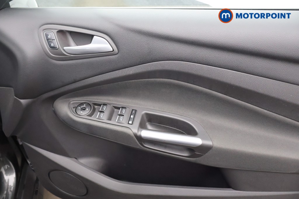 Ford C-Max Titanium Manual Petrol People Carrier - Stock Number (1615023) - 12th supplementary image