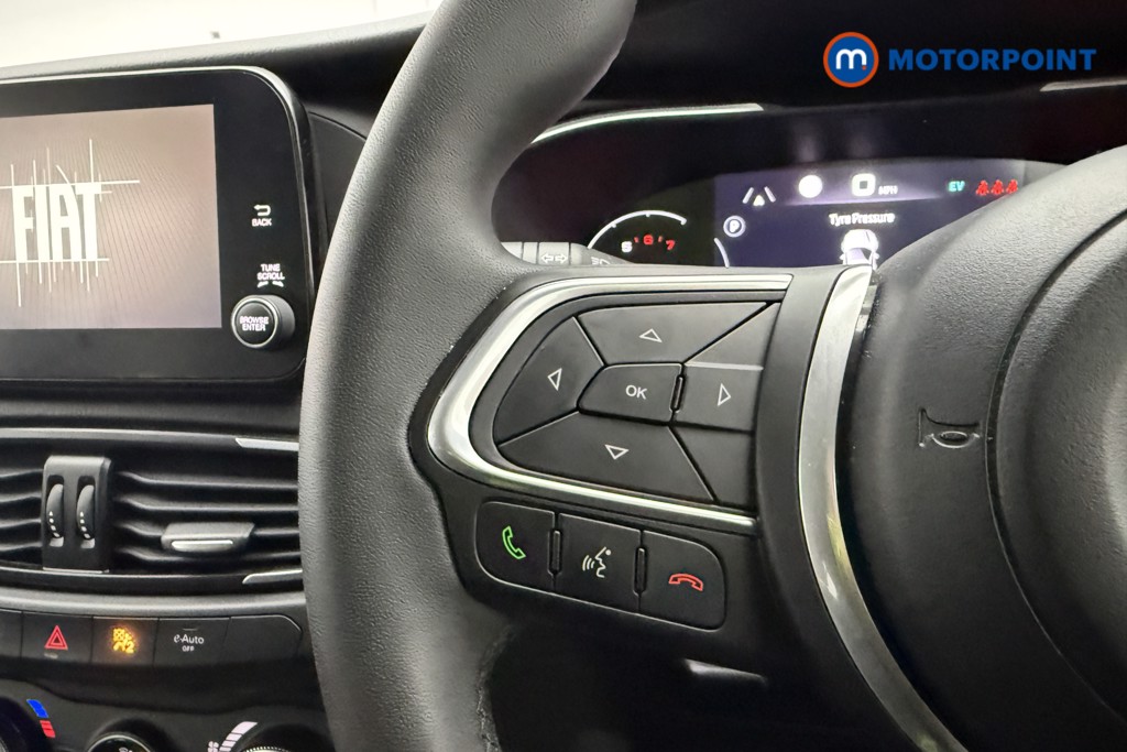 Fiat Tipo Cross Cross Automatic Petrol Hatchback - Stock Number (1570453) - 7th supplementary image