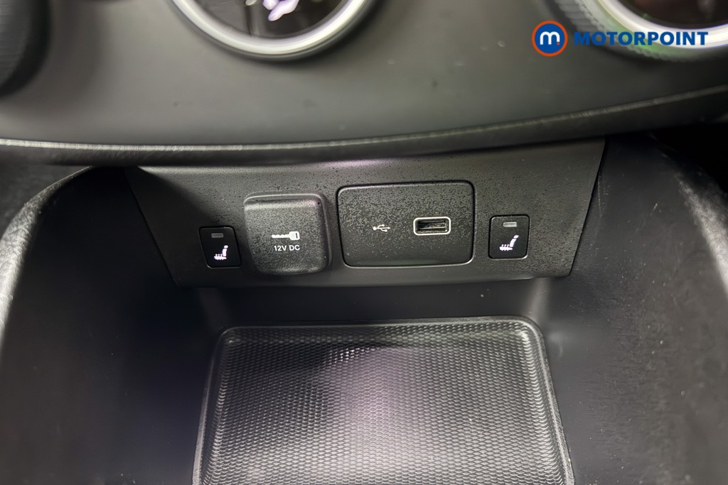 Fiat Tipo Cross Cross Automatic Petrol Hatchback - Stock Number (1570453) - 13th supplementary image