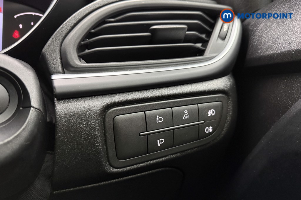 Fiat Tipo Cross Cross Automatic Petrol Hatchback - Stock Number (1570453) - 16th supplementary image