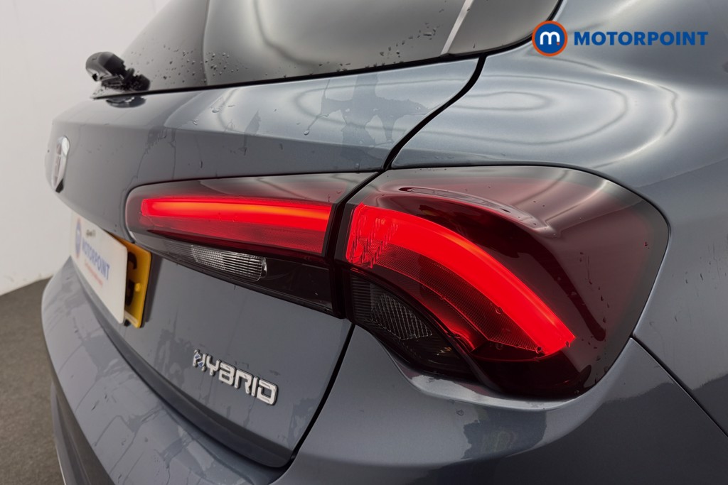 Fiat Tipo Cross Cross Automatic Petrol Hatchback - Stock Number (1570453) - 18th supplementary image