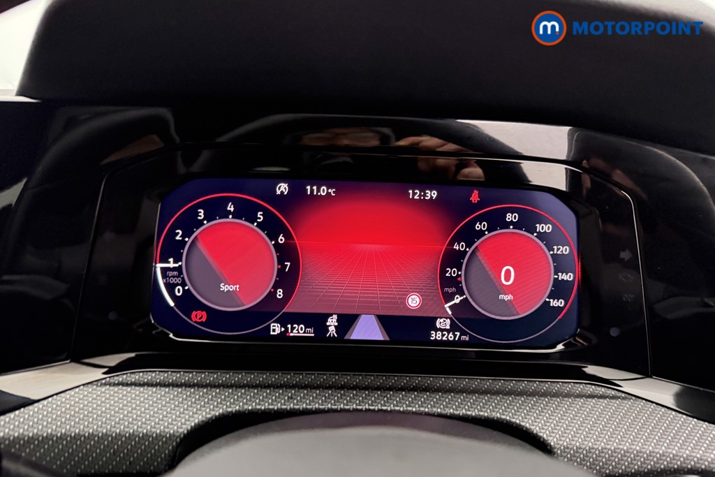 Volkswagen Golf R-Line Manual Petrol Hatchback - Stock Number (1591956) - 5th supplementary image