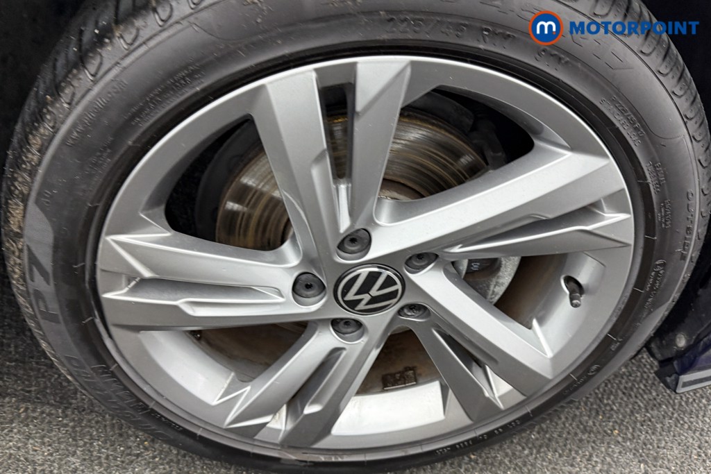 Volkswagen Golf R-Line Manual Petrol Hatchback - Stock Number (1591956) - 31st supplementary image