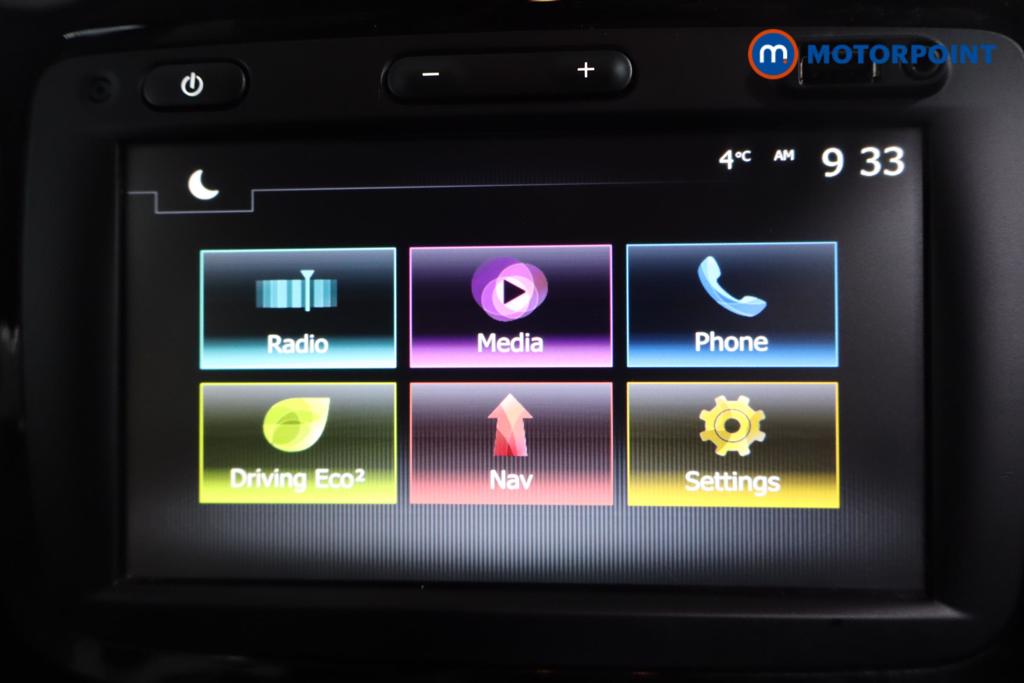 Renault Captur Iconic Manual Petrol SUV - Stock Number (1594900) - 4th supplementary image