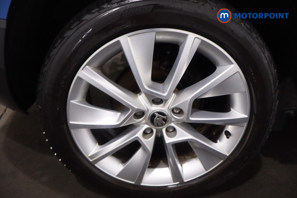 Skoda Karoq Se L Automatic Petrol SUV - Stock Number (1595720) - 9th supplementary image