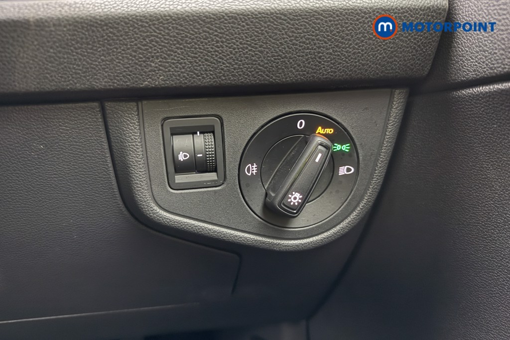 Volkswagen Polo Life Manual Petrol Hatchback - Stock Number (1598239) - 15th supplementary image