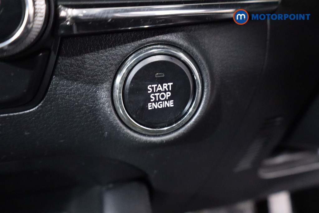 Mazda 3 Sport Lux Manual Petrol Saloon - Stock Number (1598497) - 16th supplementary image