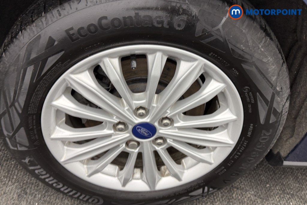 Ford Focus Titanium Manual Petrol Estate - Stock Number (1599071) - 31st supplementary image