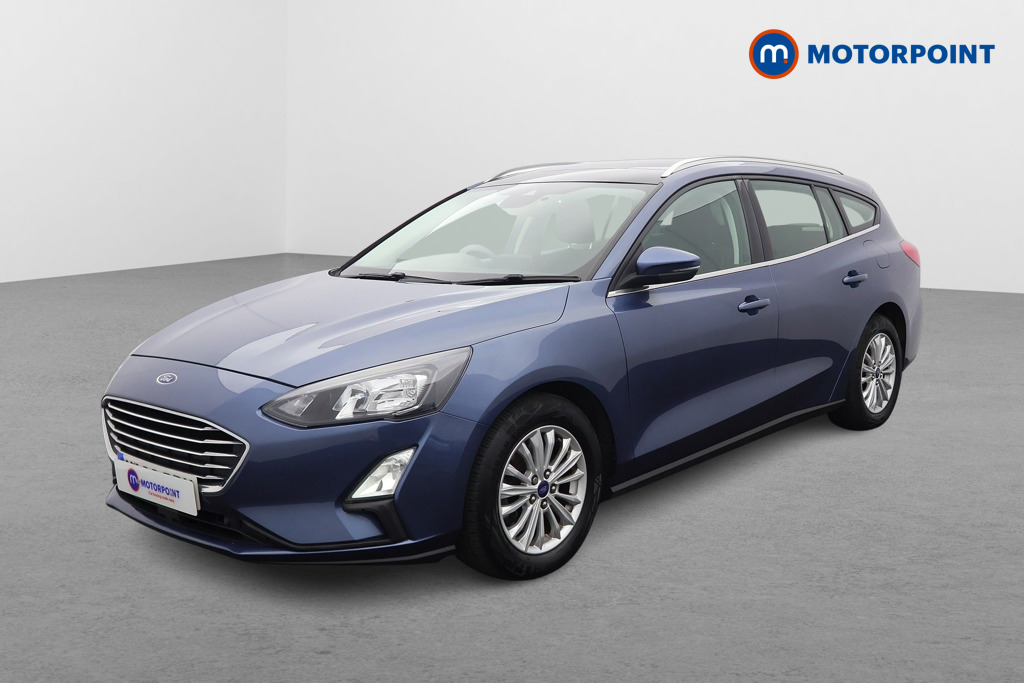 Ford Focus Titanium Manual Petrol Estate - Stock Number (1599071) - Passenger side front corner