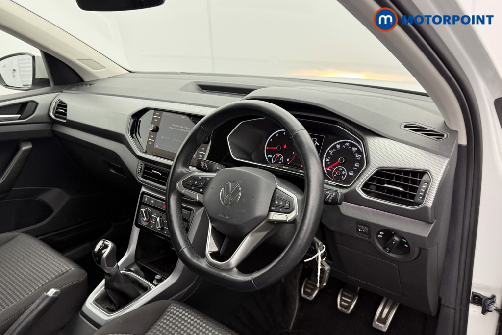 Volkswagen T-Cross Active Manual Petrol SUV - Stock Number (1599151) - 4th supplementary image
