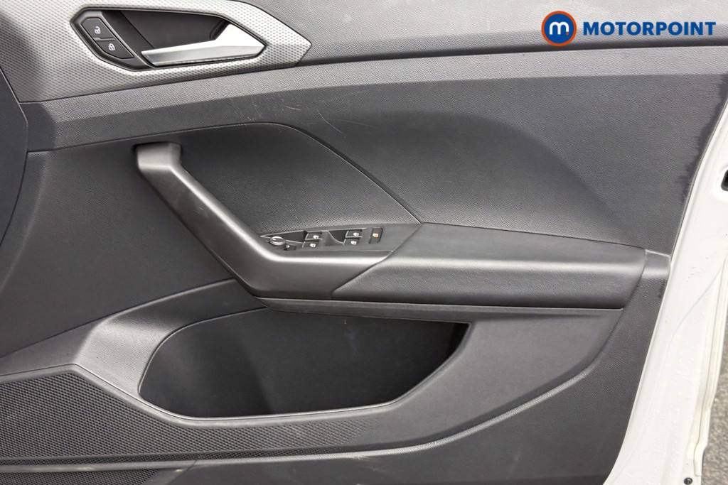 Volkswagen T-Cross Active Manual Petrol SUV - Stock Number (1599151) - 18th supplementary image