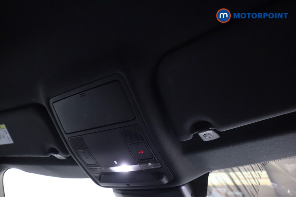 Land Rover Range Rover Evoque R-Dynamic S Manual Diesel SUV - Stock Number (1601518) - 8th supplementary image