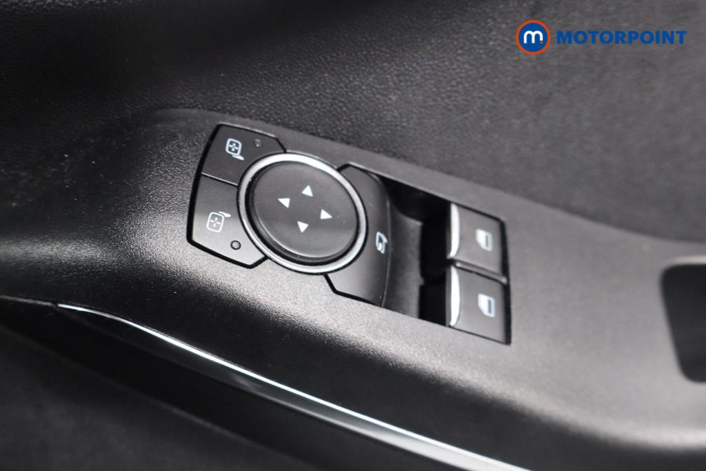 Ford Fiesta Zetec Automatic Petrol Hatchback - Stock Number (1601558) - 8th supplementary image