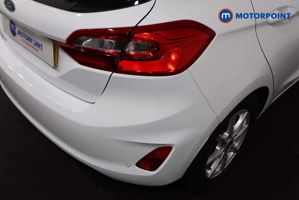 Ford Fiesta Zetec Automatic Petrol Hatchback - Stock Number (1601558) - 14th supplementary image