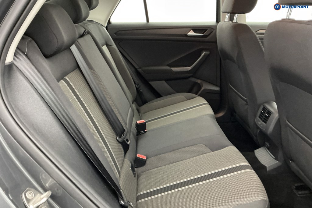 Volkswagen T-Roc SE Manual Petrol SUV - Stock Number (1603880) - 6th supplementary image