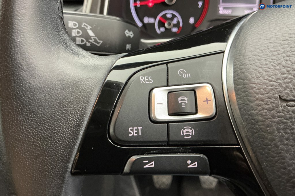 Volkswagen T-Roc SE Manual Petrol SUV - Stock Number (1603880) - 20th supplementary image