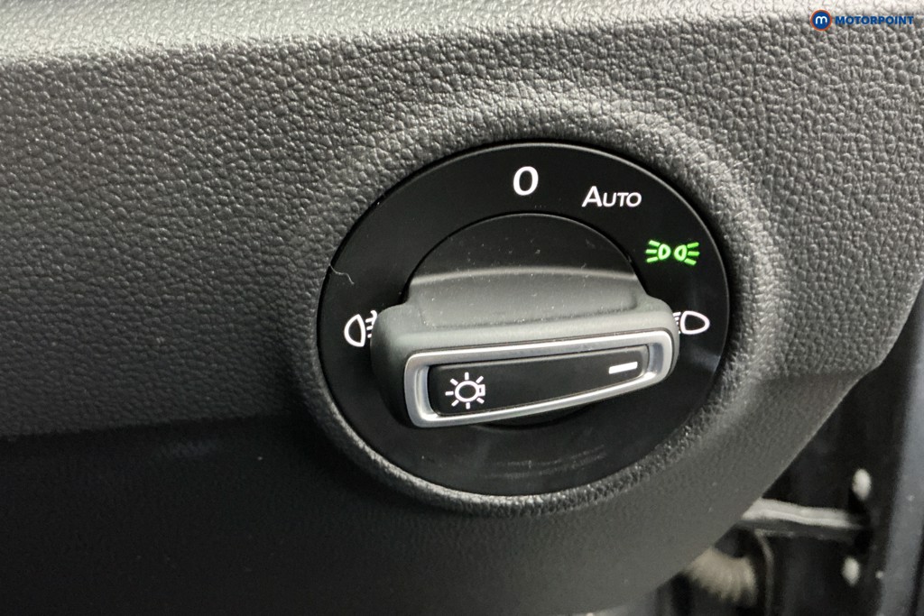 Volkswagen T-Roc SE Manual Petrol SUV - Stock Number (1603880) - 22nd supplementary image