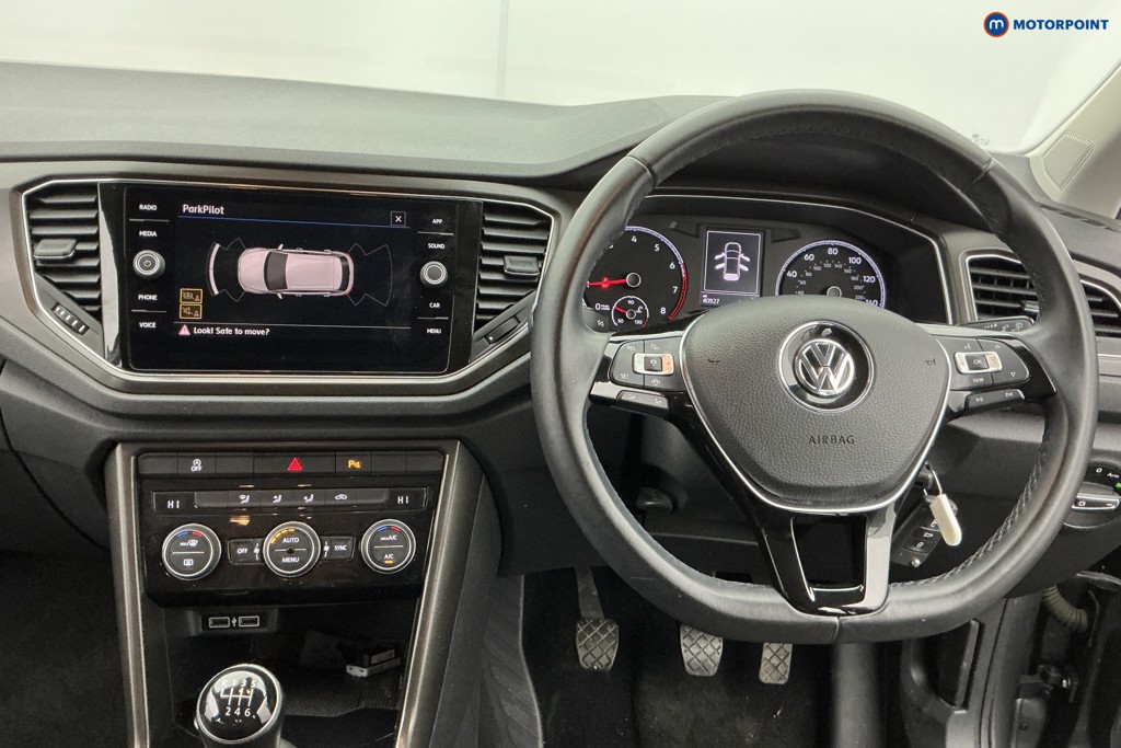 Volkswagen T-Roc SE Manual Petrol SUV - Stock Number (1603880) - 1st supplementary image
