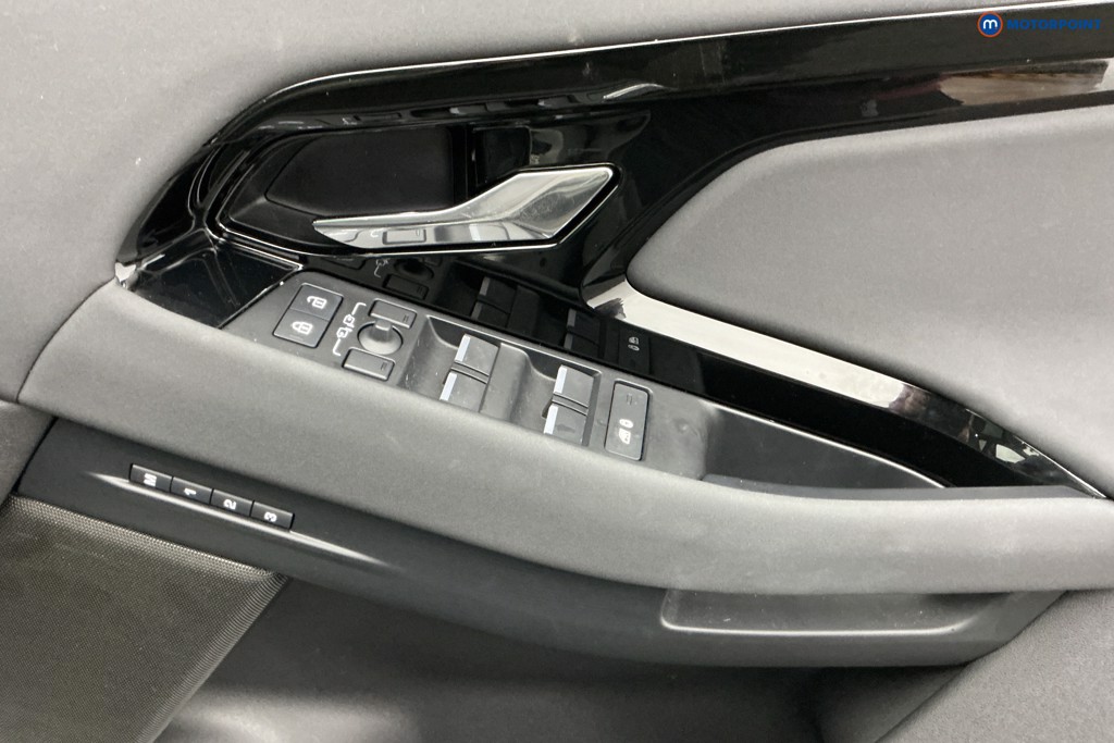 Land Rover Range Rover Evoque Dynamic Se Automatic Diesel SUV - Stock Number (1604073) - 29th supplementary image