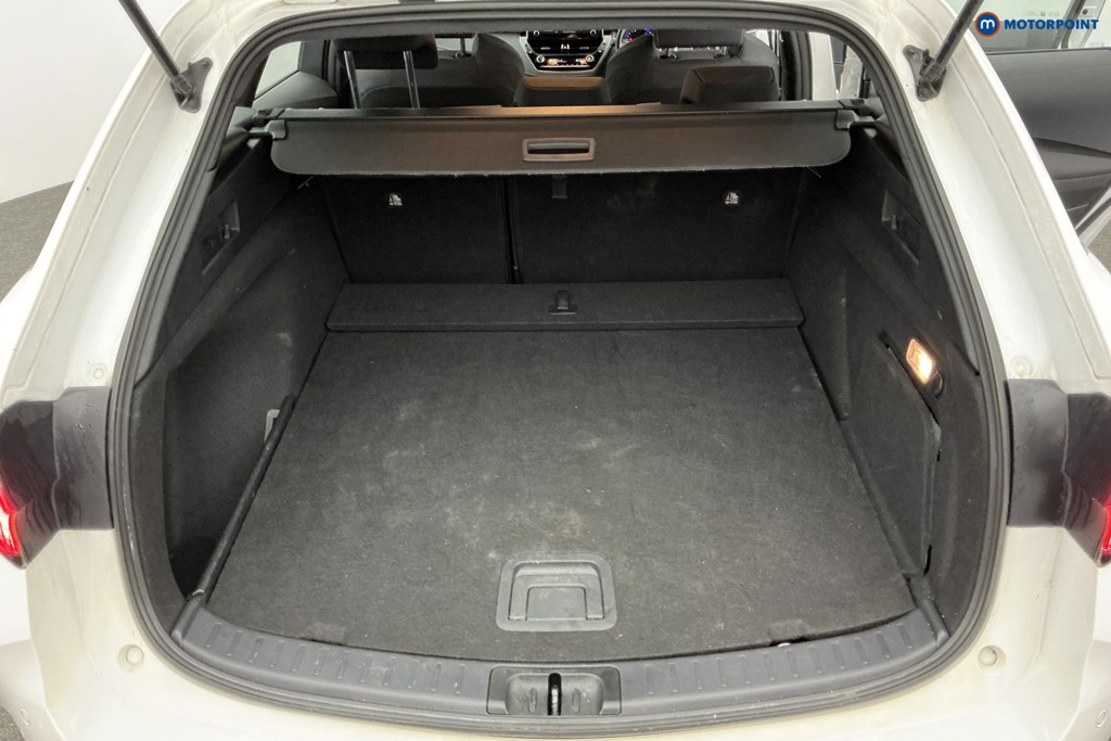 Toyota Corolla Icon Tech Automatic Petrol-Electric Hybrid Estate - Stock Number (1604365) - 4th supplementary image