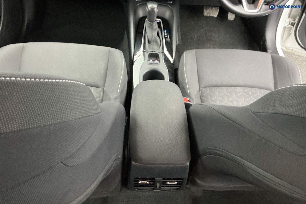 Toyota Corolla Icon Tech Automatic Petrol-Electric Hybrid Estate - Stock Number (1604365) - 13th supplementary image