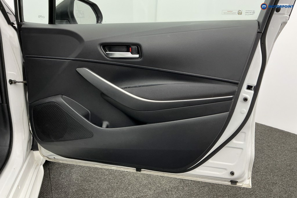 Toyota Corolla Icon Tech Automatic Petrol-Electric Hybrid Estate - Stock Number (1604365) - 26th supplementary image