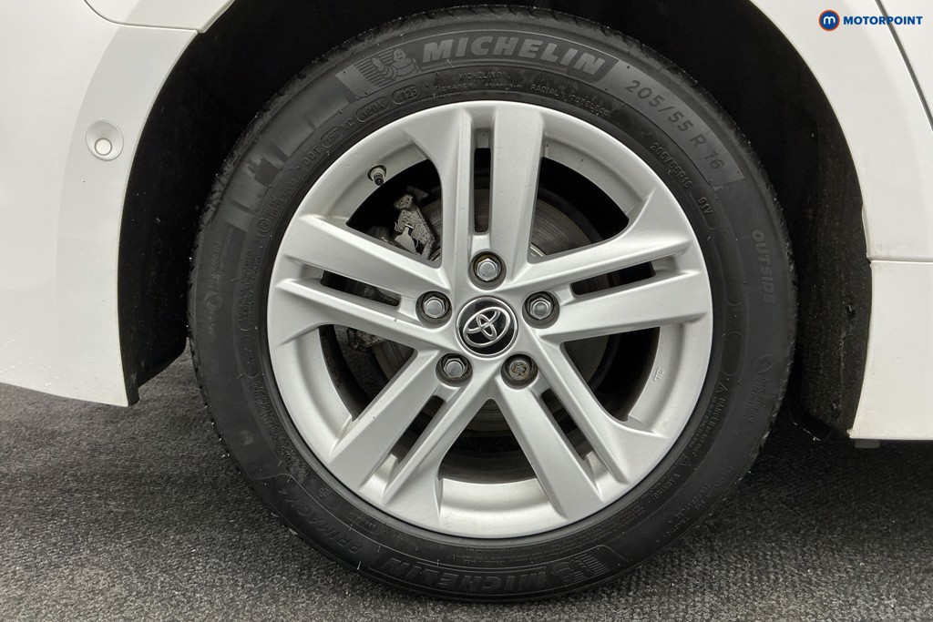 Toyota Corolla Icon Tech Automatic Petrol-Electric Hybrid Estate - Stock Number (1604365) - 41st supplementary image