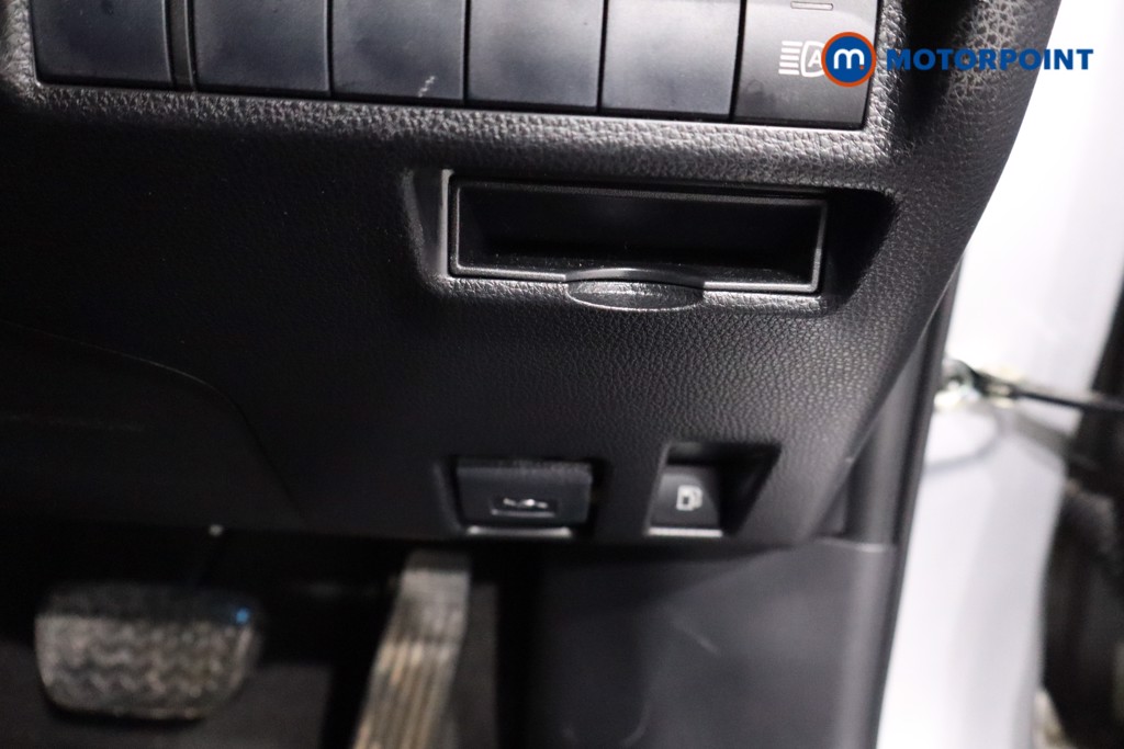 Toyota Rav4 Icon Automatic Petrol-Electric Hybrid SUV - Stock Number (1605090) - 20th supplementary image