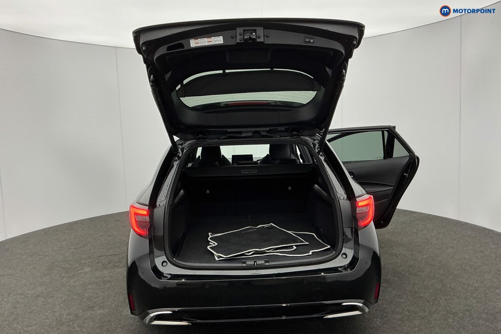 Toyota Corolla Excel Automatic Petrol-Electric Hybrid Estate - Stock Number (1605442) - 5th supplementary image