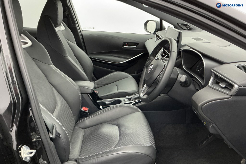 Toyota Corolla Excel Automatic Petrol-Electric Hybrid Estate - Stock Number (1605442) - 8th supplementary image