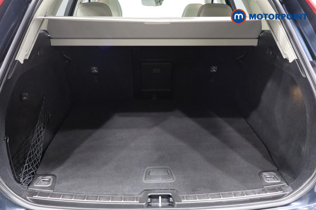 Volvo Xc60 Inscription Expression Automatic Petrol Plug-In Hybrid SUV - Stock Number (1605586) - 16th supplementary image