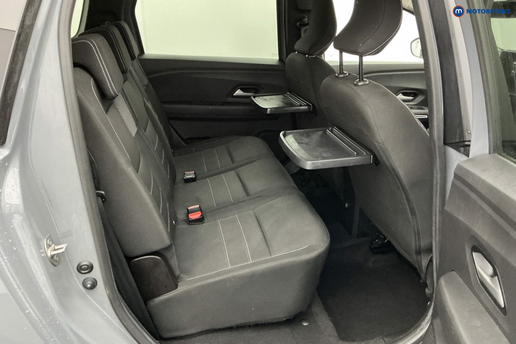 Dacia Jogger Extreme Se Manual Petrol People Carrier - Stock Number (1605908) - 9th supplementary image