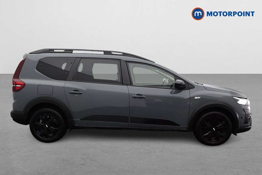 Dacia Jogger Extreme Se Manual Petrol People Carrier - Stock Number (1605908) - Drivers side