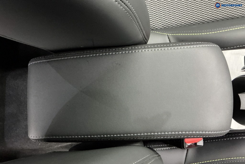 Peugeot 2008 GT Automatic Electric SUV - Stock Number (1606577) - 17th supplementary image