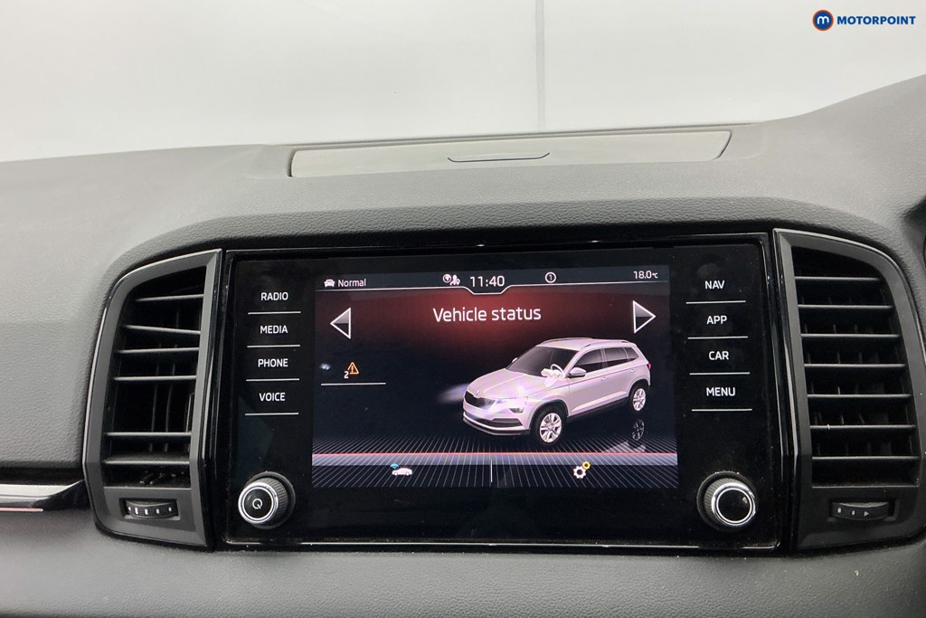 Skoda Karoq Sport Line Automatic Petrol SUV - Stock Number (1607147) - 2nd supplementary image