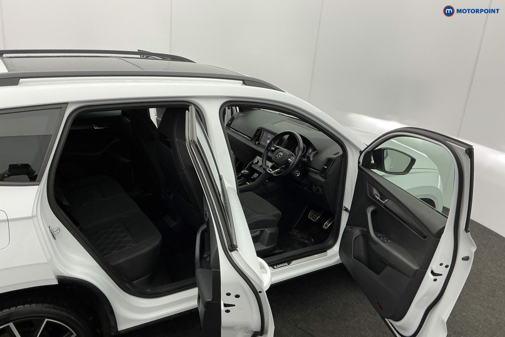 Skoda Karoq Sport Line Automatic Petrol SUV - Stock Number (1607147) - 5th supplementary image