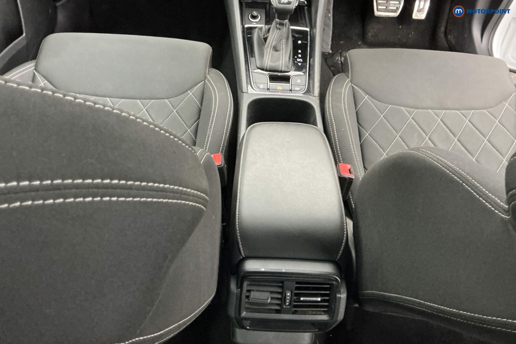 Skoda Karoq Sport Line Automatic Petrol SUV - Stock Number (1607147) - 12th supplementary image
