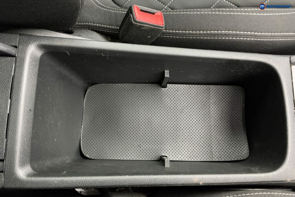 Skoda Karoq Sport Line Automatic Petrol SUV - Stock Number (1607147) - 19th supplementary image